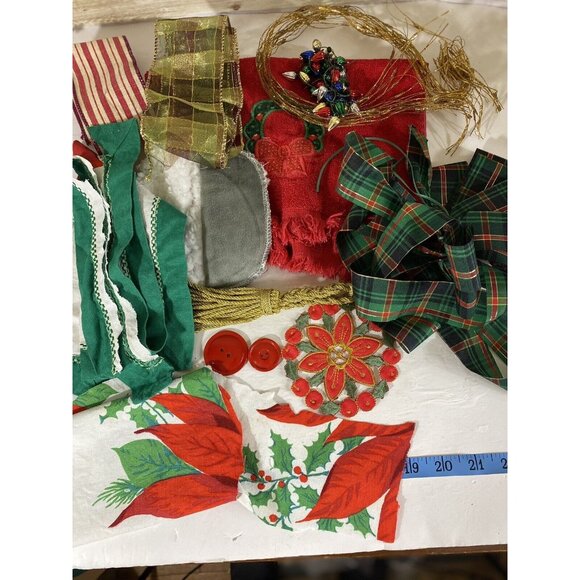 Christmas Slow Stitch Junk Journal Kit Scrapbooking Supplies Lot Xmas Trims - Picture 1 of 7